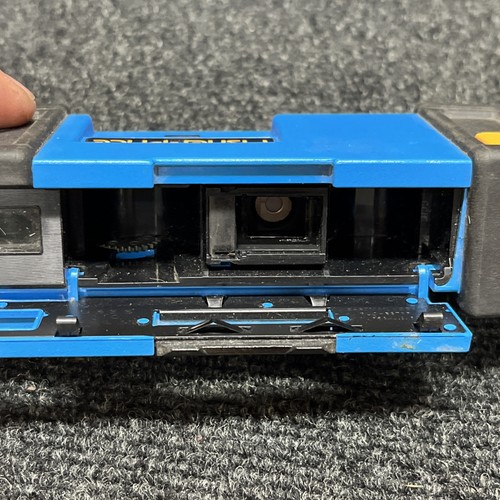 1984 Fisher Price Kids Kodak 110 Camera Blue Point and Shoot WITH FILM - Picture 5 of 6