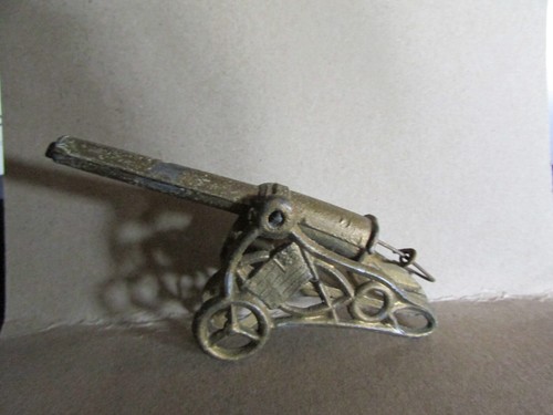 Circa 1898 Toy Lead Cannon - Picture 2 of 5