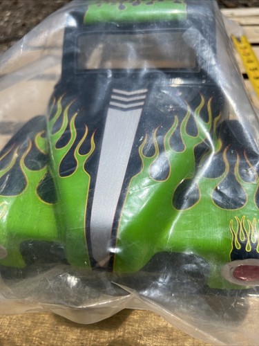 AXIAL 31459 GRAVE DIGGER MONSTER TRUCK PRINTED BODY For1/10 SMT10 Discontinued* - Picture 7 of 10