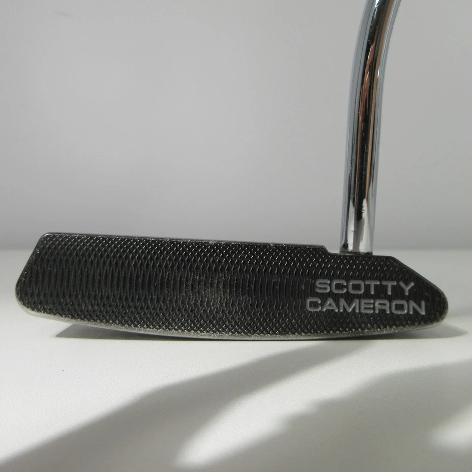 Scotty Cameron Select Newport 2 Notchback Putter 33" RH with Headcover - Image 3 of 4