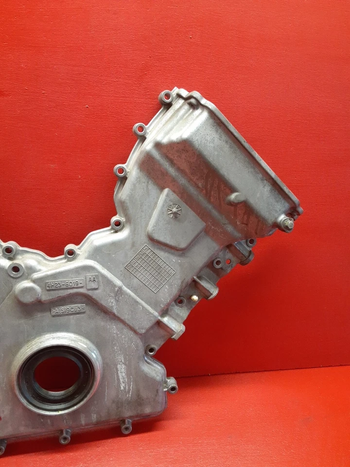 Cubierta de distribución delantera del motor Land Rover LR3 2005-2009 4,4 L 4526470 Foto 3 de 4