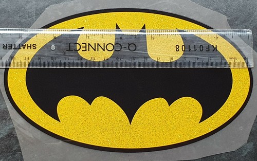 Large Batman DC Iron on Heat Transfer Patch for Clothes 18cmx8cm Free UK P&P - Picture 3 of 5
