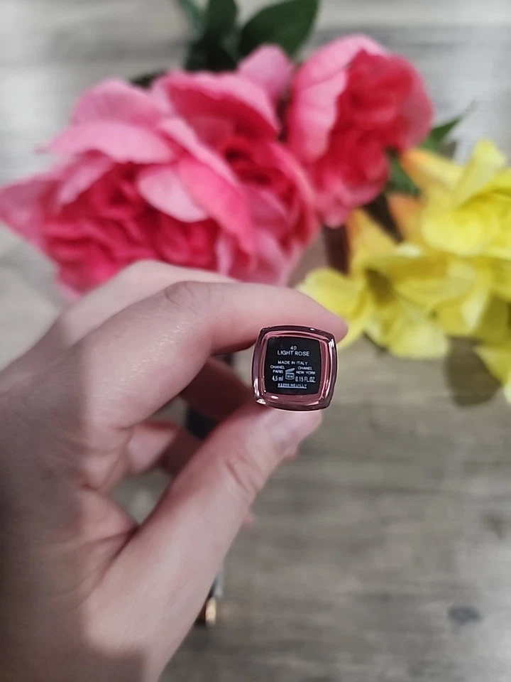 Chanel Le Rouge Duo Ultra Tenue Ultrawear Liquid Lip Colour #40 Light Rose NIB - Image 4 of 4