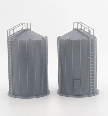 N Scale set of (2) 26000 bushel grain bins N1066