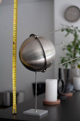 Skulptur Edelstahl Satellit SPUTNIK