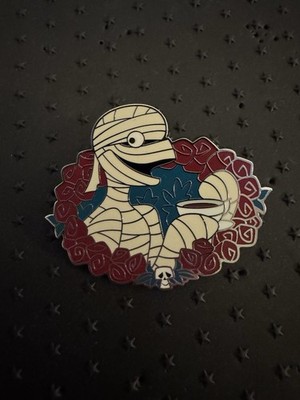 2024 DISNEY HAUNTED MANSION MYSTERY BOX PIN FLORAL WREATH TEA DRINKING MUMMY