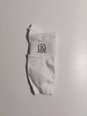 b studio -women's socks - white- Cotton Blend - Made in USA **O35**
