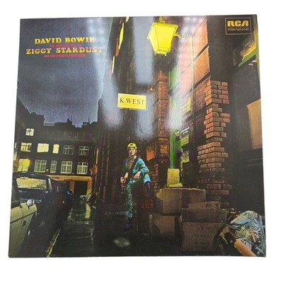 David Bowie - The Rise And Fall Of Ziggy Stardust And The Spiders From Mars