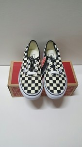 vans authentic golden coast black white