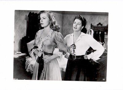 JAB4- Pressefoto * Yvonne de Carlo *