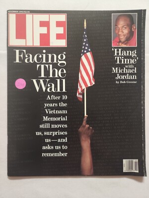 1992 November LIFE Facing The Wall Hang Time with Michael Jordan (MH351)