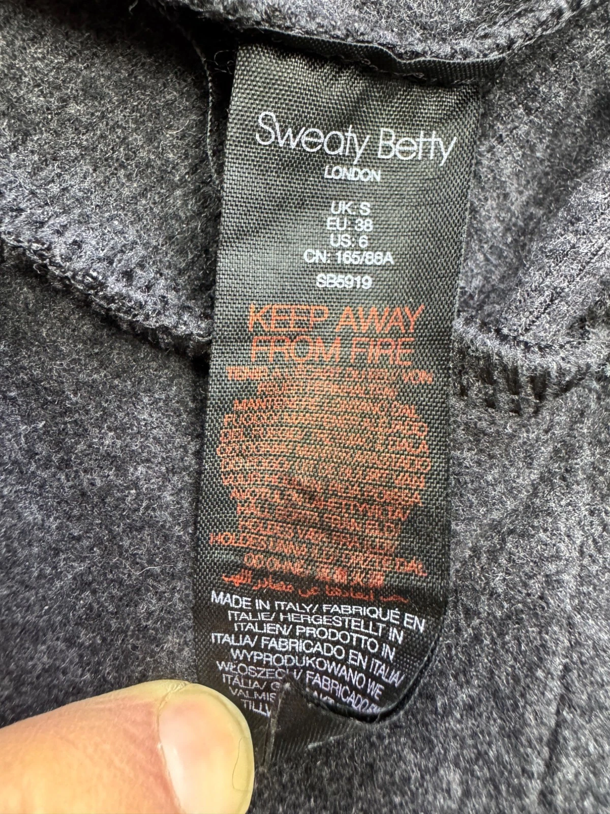 sweaty-betty funnel harmonise luxe made in italy sweatshirt