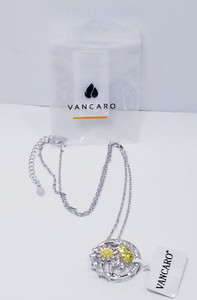 Authentic Vancaro Nature Daisy White Gold Plated Pendant Necklace