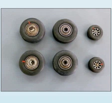 Plus Model 1/72 Wheels for Lockheed L-749 Constelation