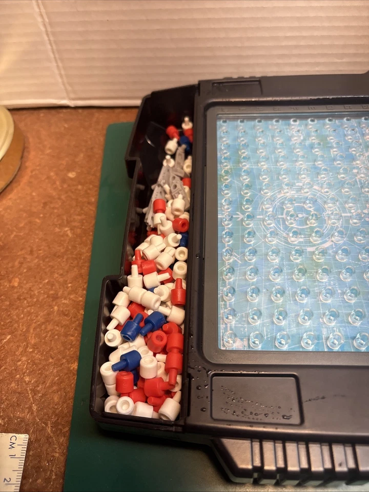 Milton Bradley Electronic Battleship Advanced Mission Juego Foto 4 de 4