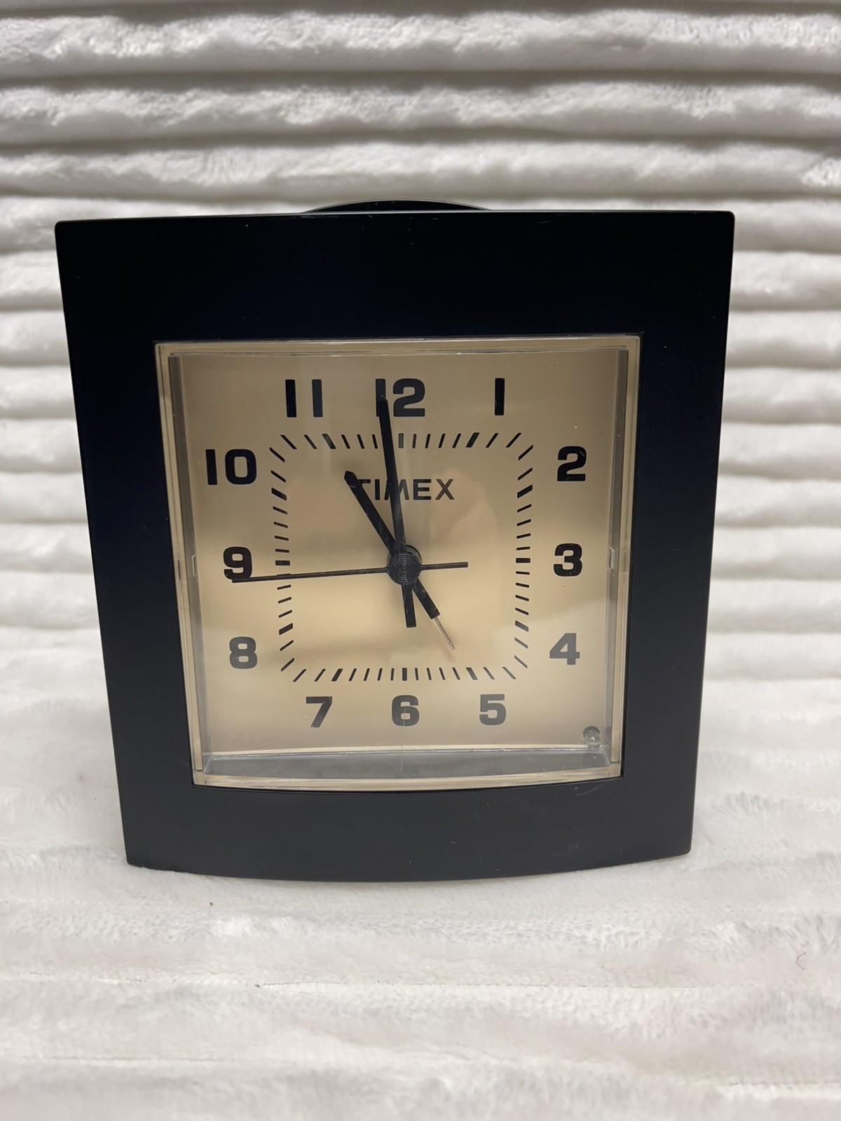 Vintage Timex Easy Reader Black Quartz Alarm Clock W/Snooze Working Desk Clock