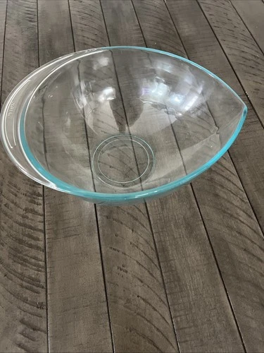 Pyrex Vintage 5Qt Tear Drop Blue Tent Mixing Bowl 2250 Microwave Safe USA Made