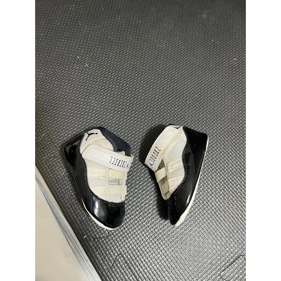 Nike Air Jordan 11 Retro Niño Pequeño Concord Talla 2C 378049-100 Blanco Zapatos Bota Cuna Foto 4 de 4