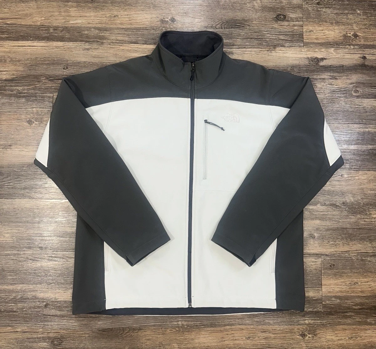 The North Face Softshell Jacket Mens XL Gray Windproof Full Zip Outdoor Hiking