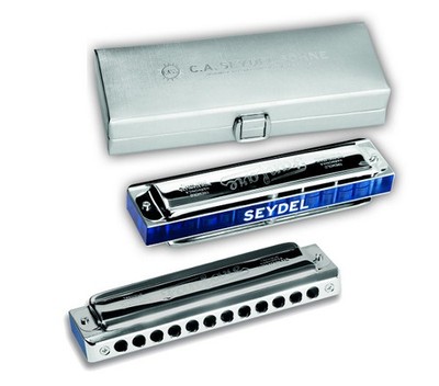 C.A. SEYDEL S?HNE HARMONICA TREMOLO MOUTH WITH STEEL REEDS - TONE? RE (D)