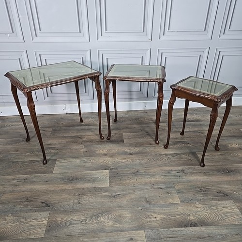 Antique Vintage Queen Anne Carved Wooden Nest Of 3 Tables - Glass Leather Tops - Picture 17 of 24