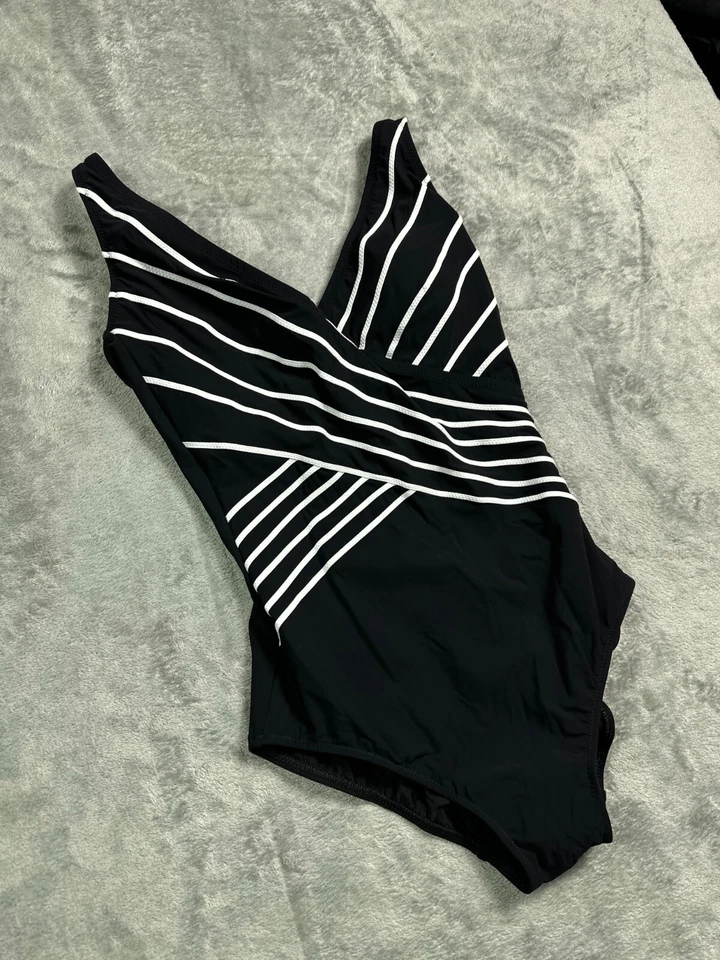 NWT One Piece Swimsuit Womens 8 Black Geometric Gottex Embrace Surplice V Neck - Image 2 of 4