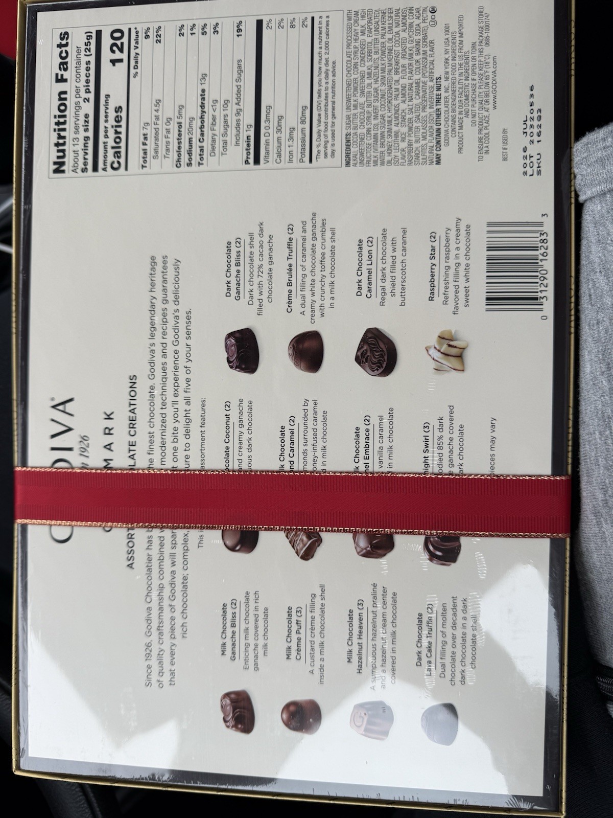 Godiva Goldmark Premium Assortment 27 Chocolate Creations Gift Box 11.3 Oz