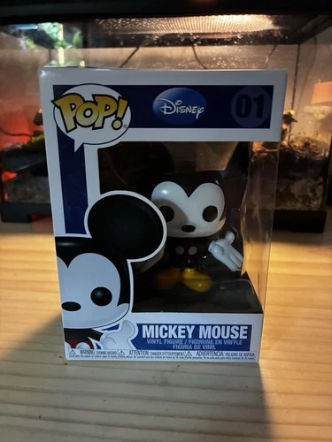 Funko Pop! Vinyl: Mickey Mouse #01 Disney Collectible Figure
