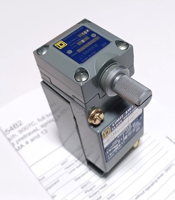 SQUARE D 9007C54B2 Heavy Duty Limit Switch