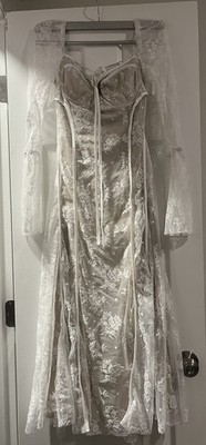 NWOT Vivelle White Lace Vintage Maxi Dress Size Small Long Sleeve