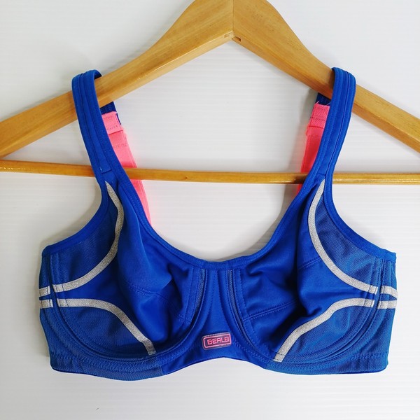 Berlei Sports Bra 10C Blue Soft Cup Underwire Support