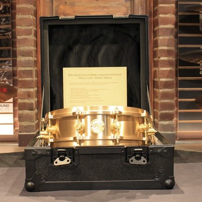 DW MFG True-Cast Bell Bronze 4X14 Snare Drum w/Flight Case - New!