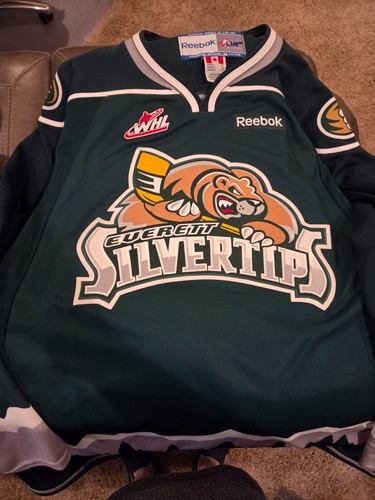 Everett Silvertips Reebok Green Adult Size XL Worn Jersey