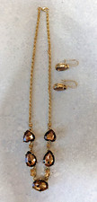 Gold Brown Pendant Set Necklace Pierced Earrings