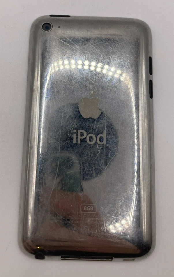 Apple iPod Touch 4a 4th generazione 8GB bianco A1367 usato lettore mp3 - Immagine 3 di 4