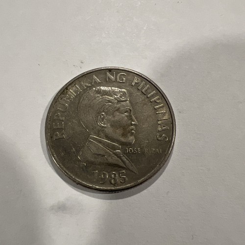 1985 REPUBLIKA NG PILIPINAS 1 Piso coin Circulated. - Picture 3 of 17