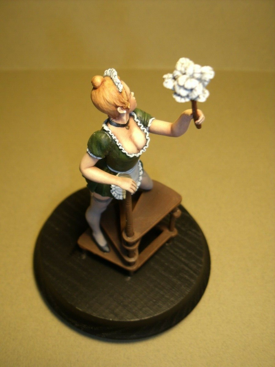 Figurine 1/18 Girl Mathilde Vroom Non Peint for Autoart Minichamps Figurine 1/18 Girl Mathilde Vroom Non Peint for Autoart Minichamps