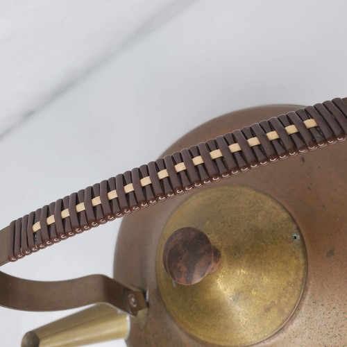 Vintage Teapot Kettle Copper Wrapped Handle Made In Holland Patina Mid Century  - Picture 9 of 14