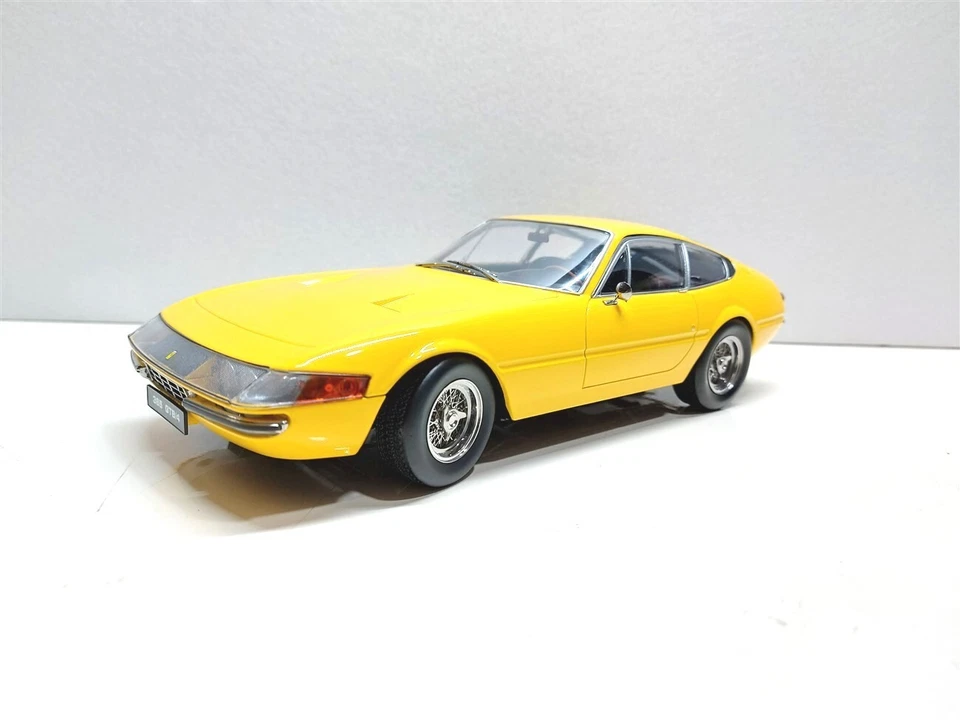 Ferrari 365 GTB/4 Daytona 1° Serie Giallo del 1969 - 1/18 KK-Scale - Immagine 3 di 4