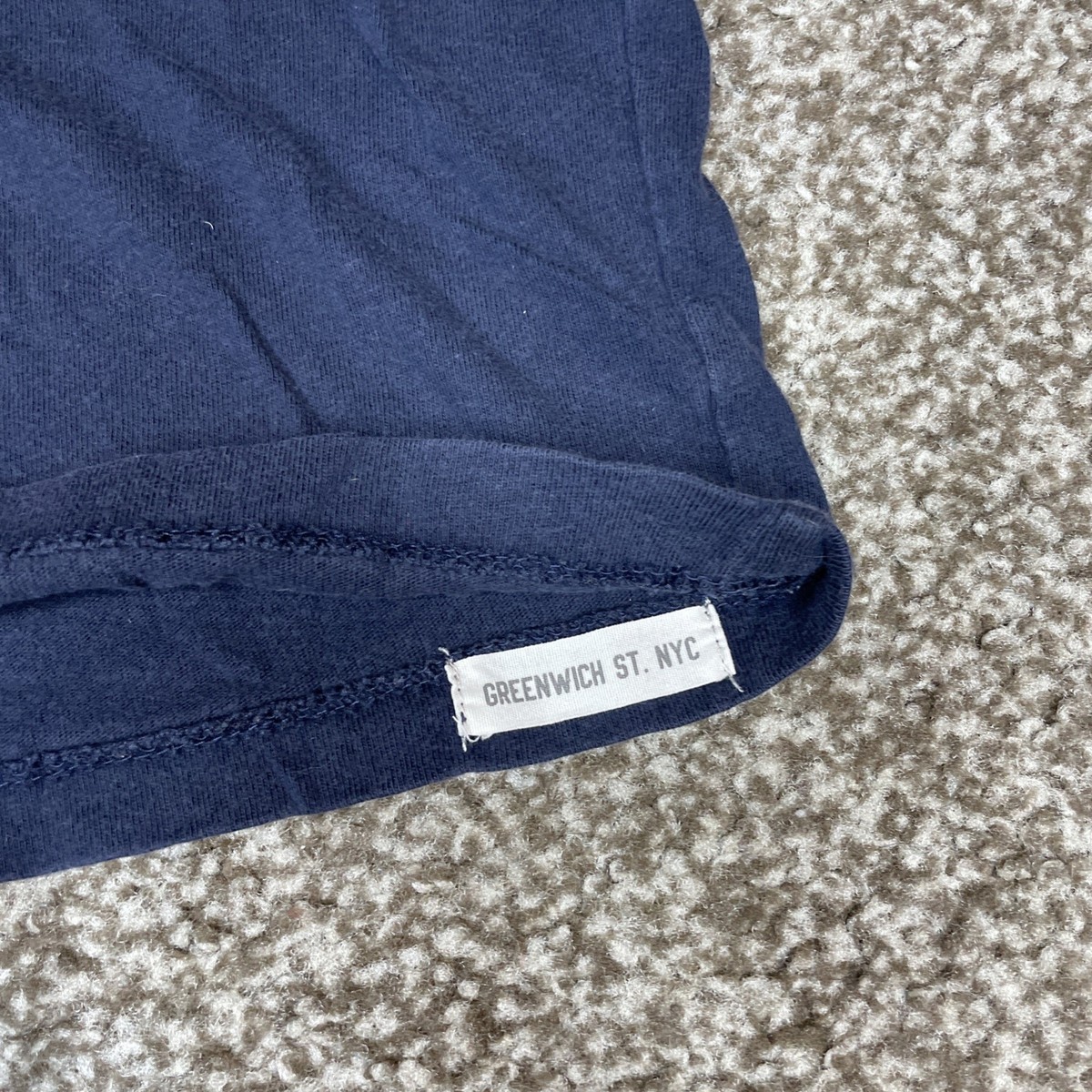 RUEHL No. 925 Applique T Shirt Y2K NYC 8th New York Stitch Faded
