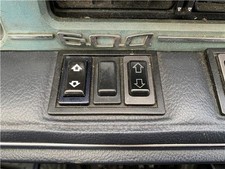 Lève vitre Peugeot 604