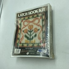Latch Hook Kit National Yarn Crafts P468 Bow Bouquet Vintage DAMAGED BOX