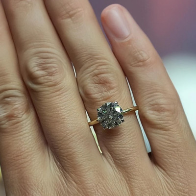 Diamant-Verlobungsring 2,20 kt Lab Created Rundschliff IGI 14 K Gelbgold E F VS