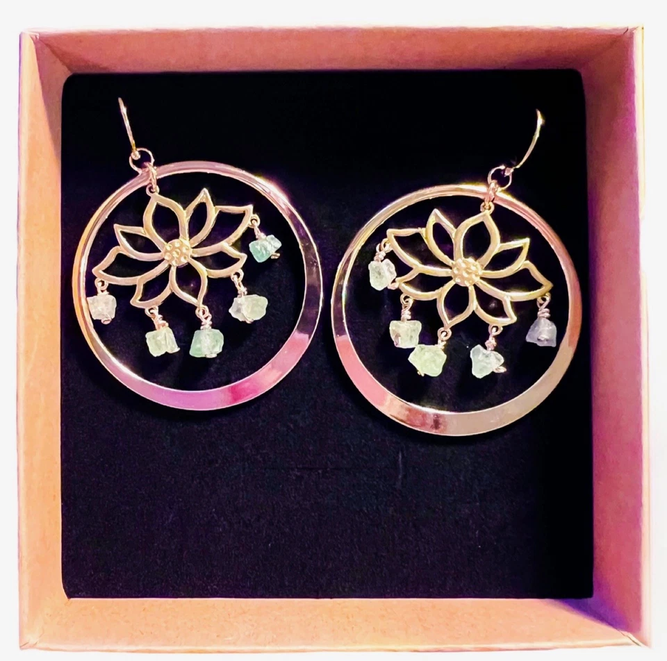 Pendientes aro oro loto aguamarina, oro 14k relleno o plata de ley Foto 3 de 4