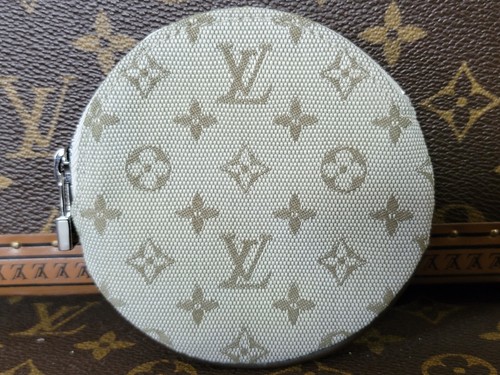 Louis Vuitton Authentic Conte de Fees Monogram Round Coin Purse Butterfly Mini - Bild 2 von 9
