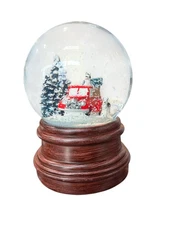 Universal Direct Brands Special Delivery Red Truck Musical Snow Globe NEW