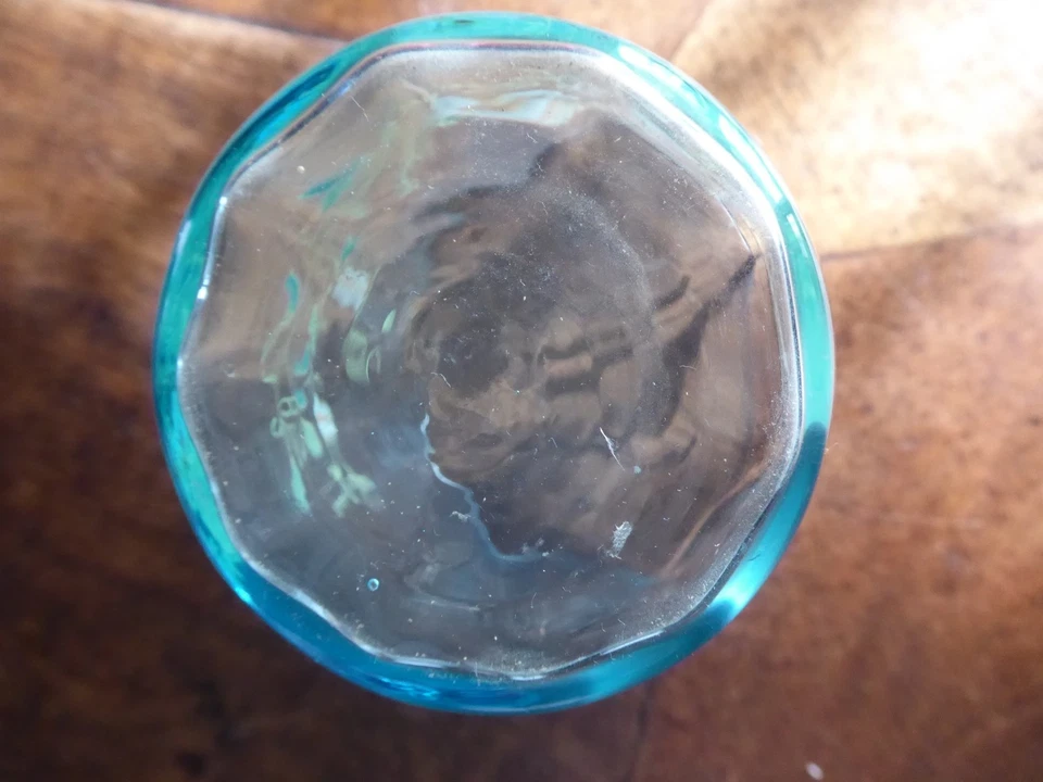 BEAU VERRE EMAILLE ancien. Décor de branches fleuries. - Photo 3/4