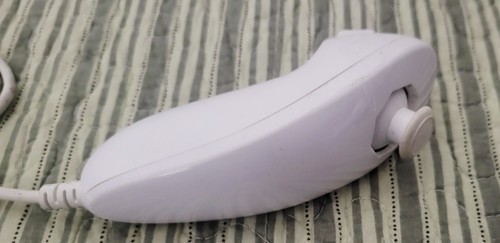 Controller Nunchuck bianco OEM NINTENDO WII originale ufficiale RVL-004 MOLTO BELLO - Foto 2 di 5