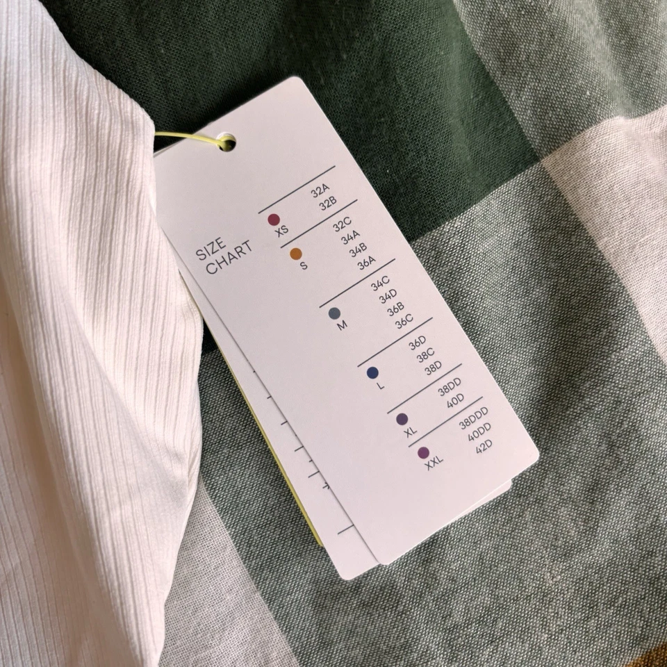 Nuevo con etiquetas y nuevo sin etiquetas Target Set de 2 sujetadores deportivos todo en movimiento Foto 3 de 4