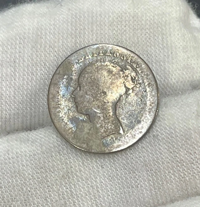 1838 Great Britain 4 Pence Silver Coin Low Grade - Image 2 of 4